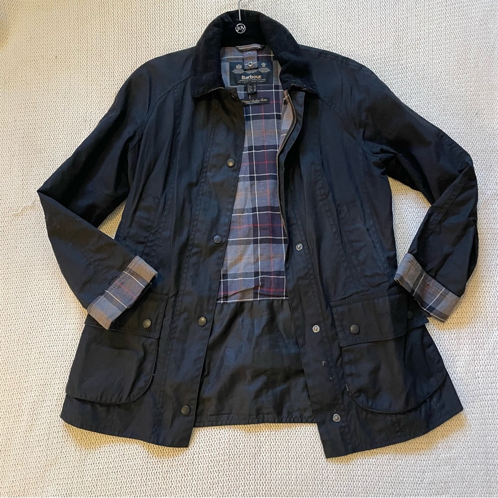 Barbour Classic Beadnell Wax Jacket in Black